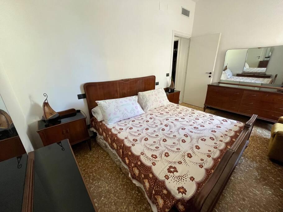 Casa Gerry, A Due Passi Dal Mare Apartment Savona Exterior photo